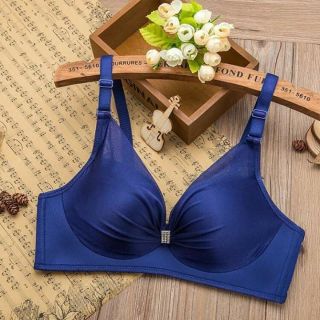 Áo  lót trang  phùng  siêu  đẩy  siêu  đẹp  siêu  nâng gfub hg ygjcggkbhfuhjv bvj j h h hvgch v h TV h h gvj h h h h gct