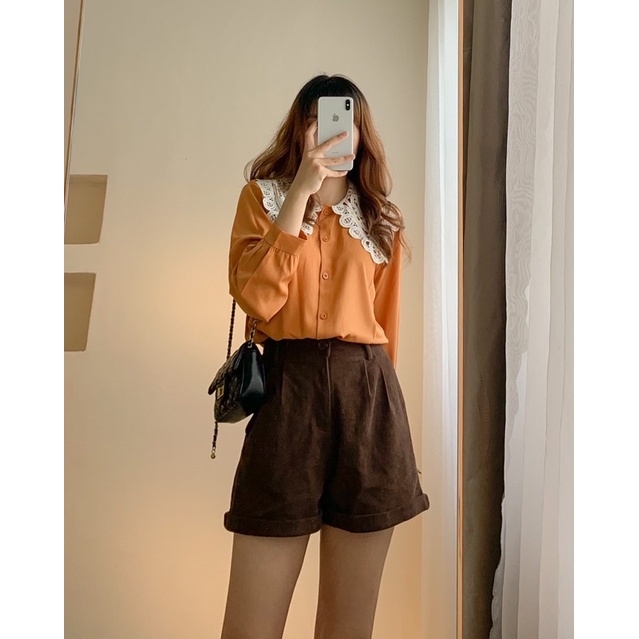 Áo sơ mi cổ phối ren