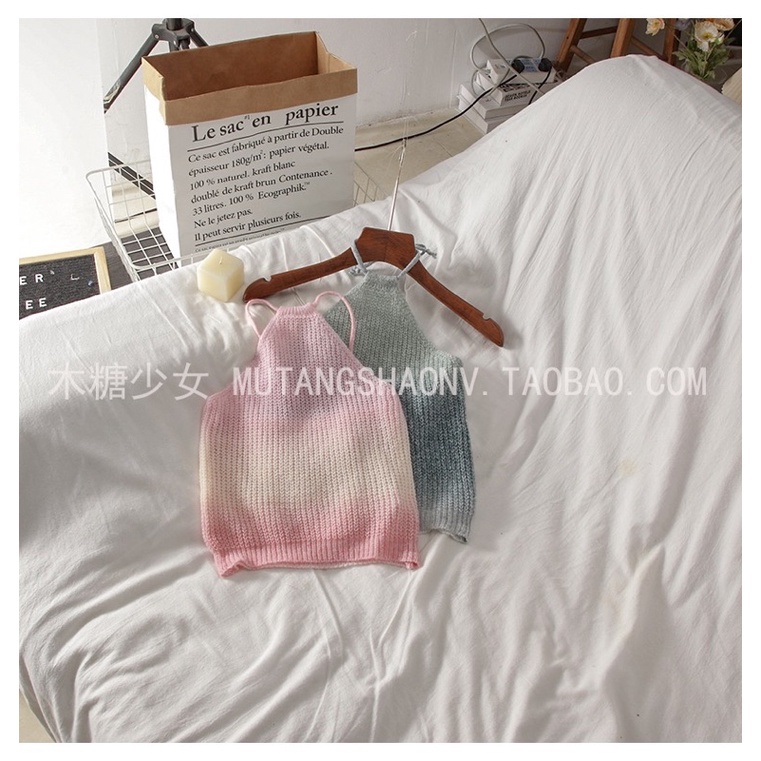 Yếm len loang màu pastel