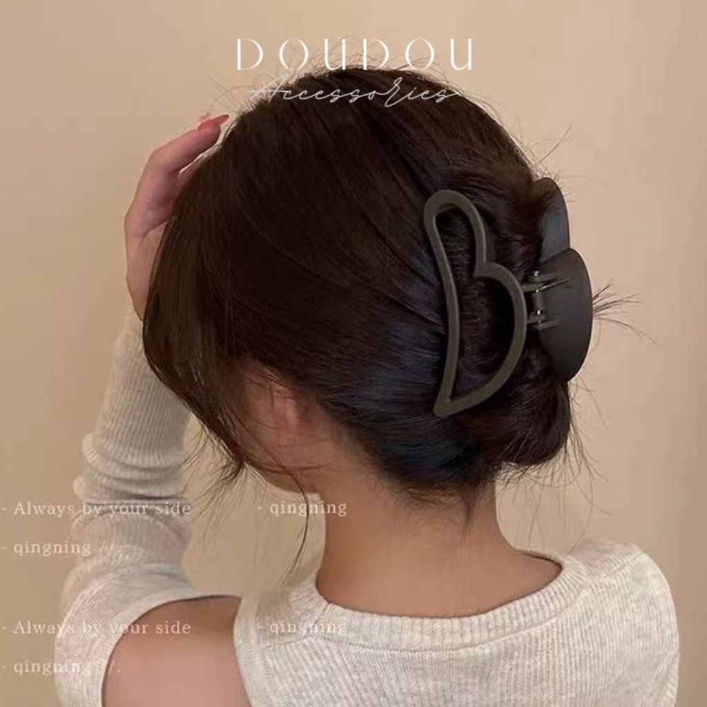 (XẢ KHO THANH LÝ) Phụ kiện kẹp tóc xinh DOUDOU Kẹp càng cua Hàn Quốc cho nữ Kẹp IU hình trái tim thời trang ZJ031