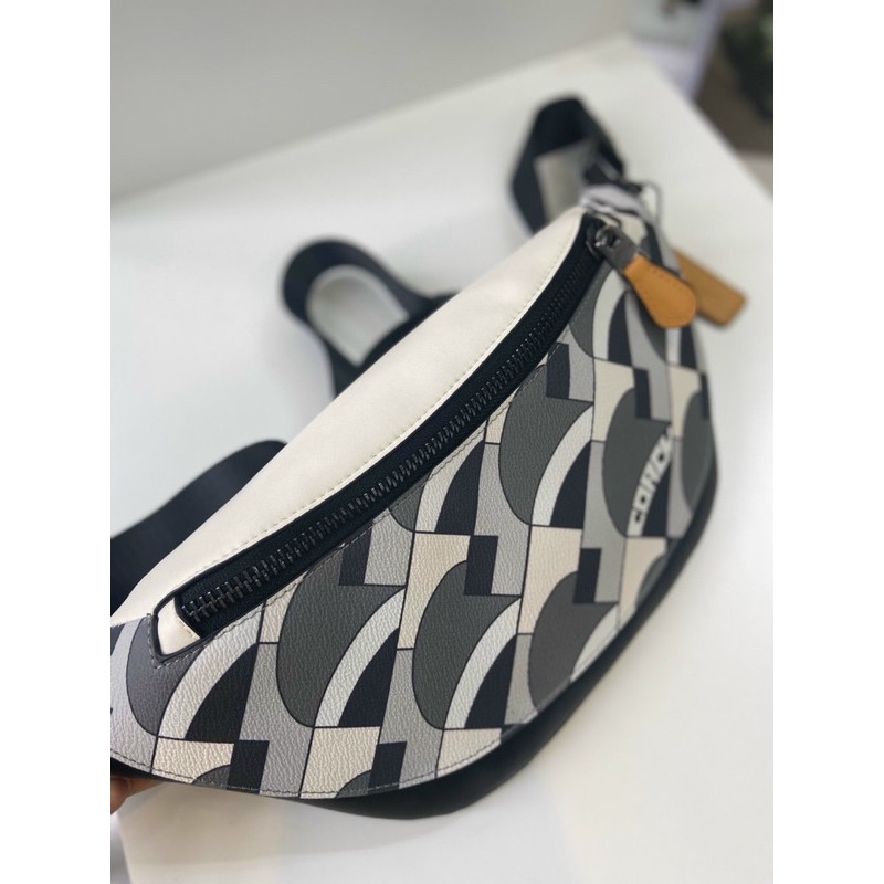 TÚI BAO TỬ COACH WARREN 1977