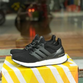 Giày ultra boost 4.0 màu đen