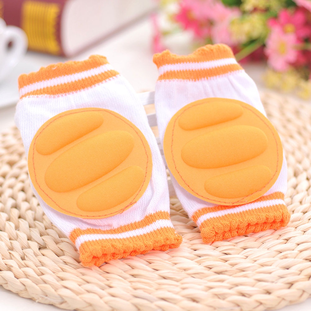 2 miếng đệm bảo vệ đầu gối cho bé tập bò