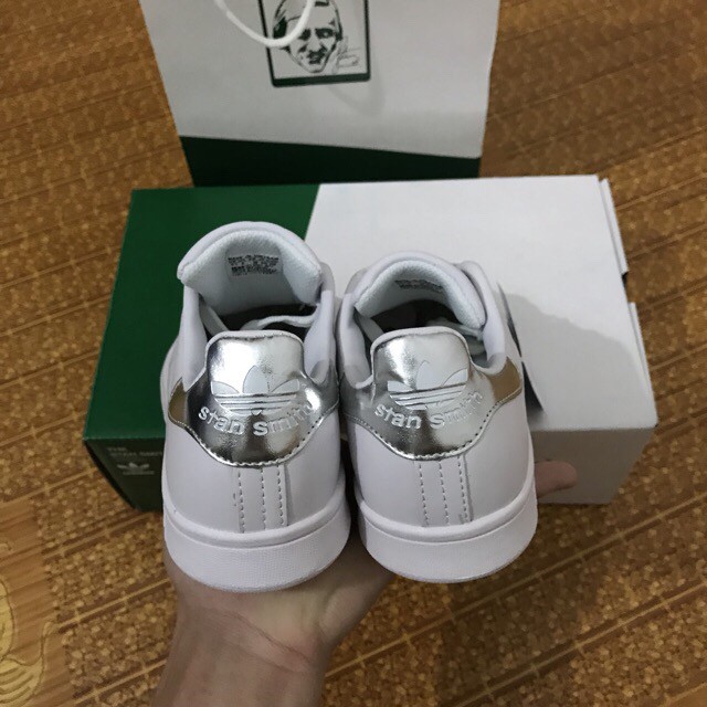 XIÊU Giày thể thao stan smith gót bạc | Full box nhé | < 2020 new new tt