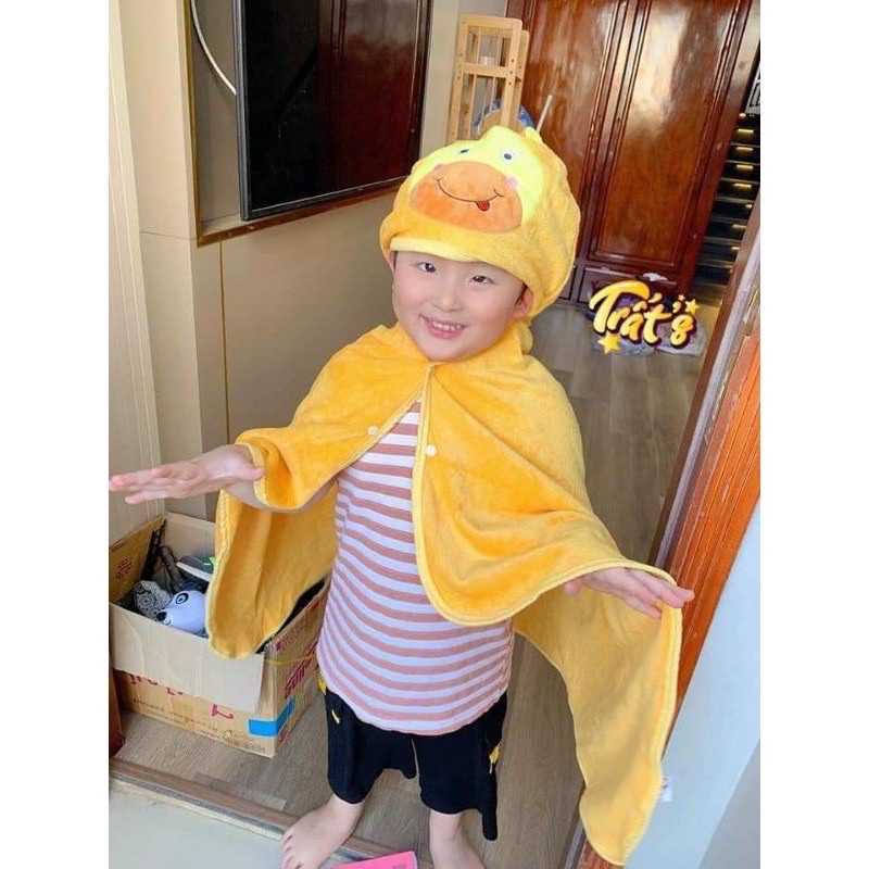 Khăn tắm, áo choàng tắm cho trẻ em giá rẻ hình thú ngộ nghĩnh, khăn tắm hình hươu cao cổ cho bé tắm biển, hồ bơi