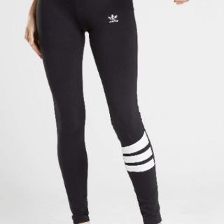 3 Stripes Legging
Made in Cambodia full tag code