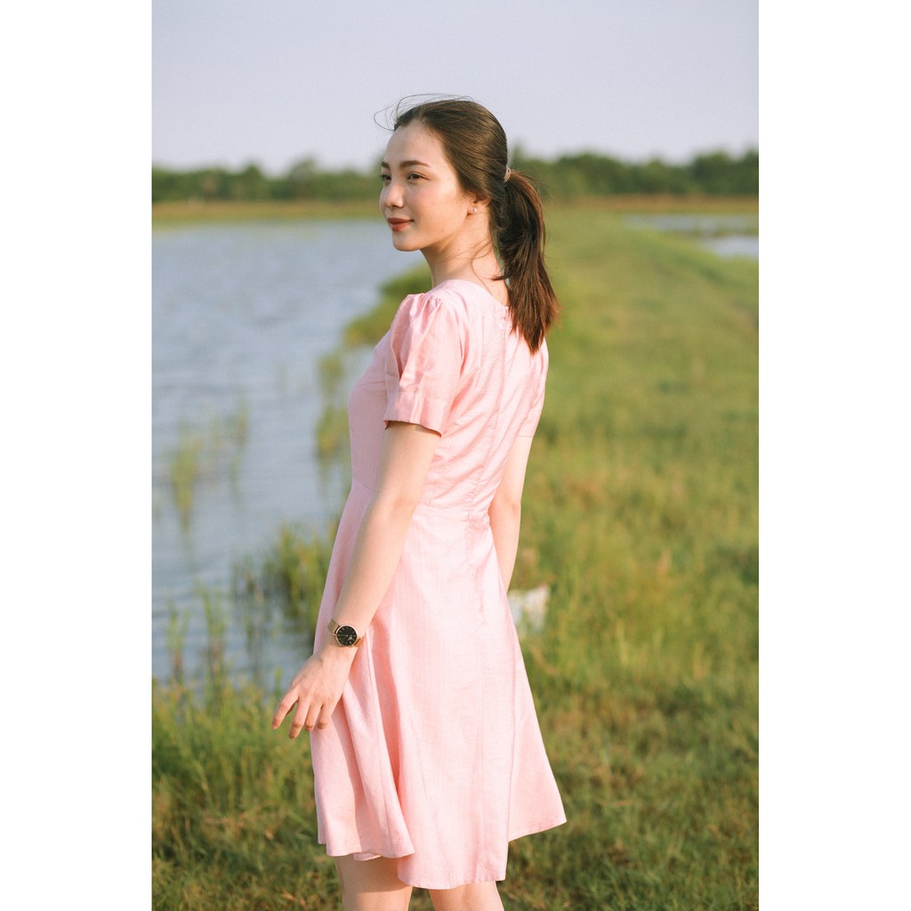 Đầm xòe cổ tròn tơ xước thêu hoa D210536 (xanh mint, hồng) | BigBuy360 - bigbuy360.vn