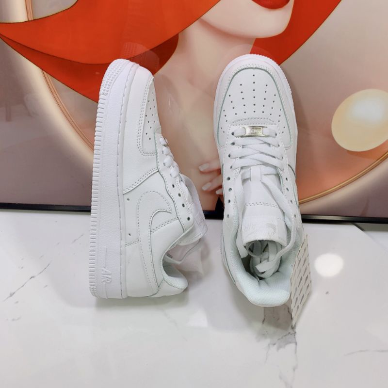 B(ẢNH THẬT) Giày Thể Thao Nữ Trắng Siêu Nhẹ Da Mềm Êm Fullbox