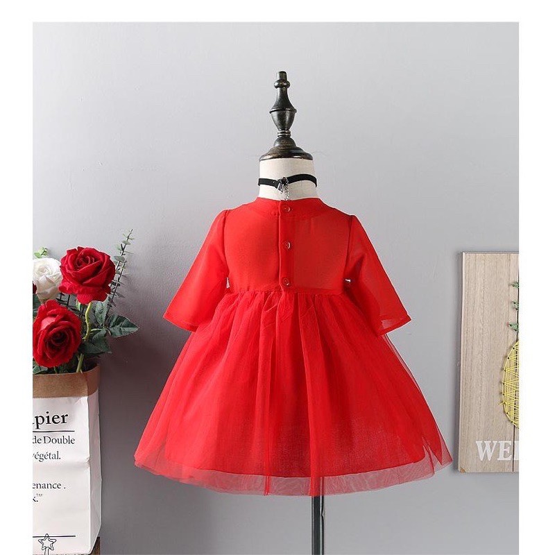 váy gấm đỏ bé gái