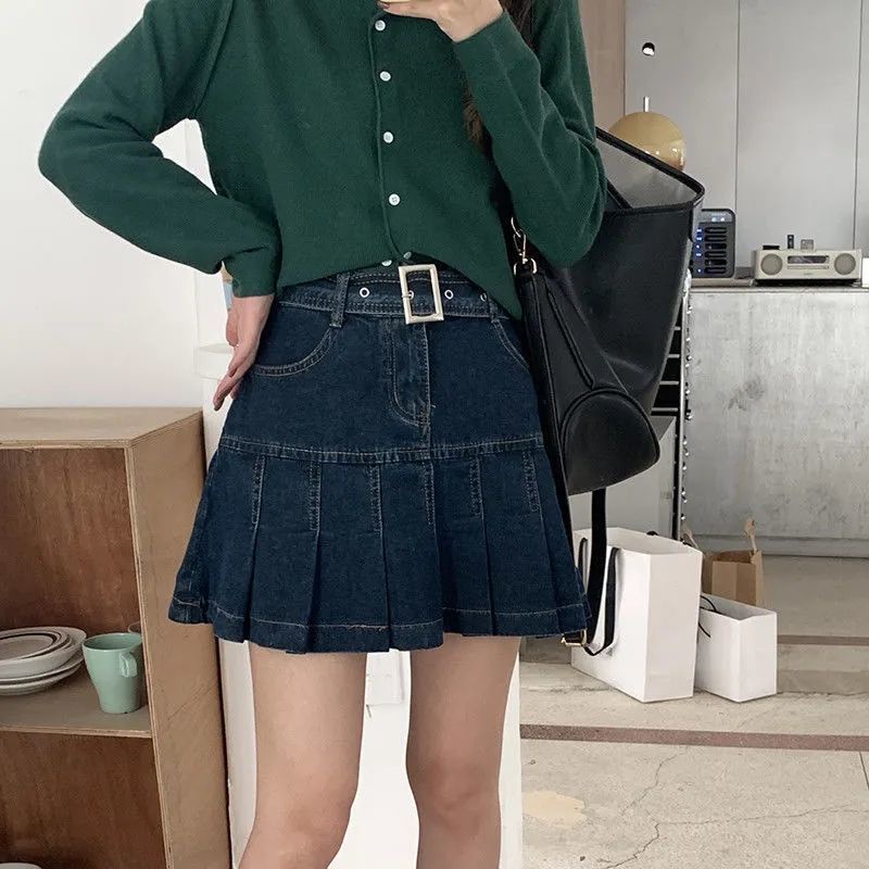 Chân váy jean IELGY ngắn mỏng xếp nếp phong cách cổ điển dễ phối đồ cho nữ