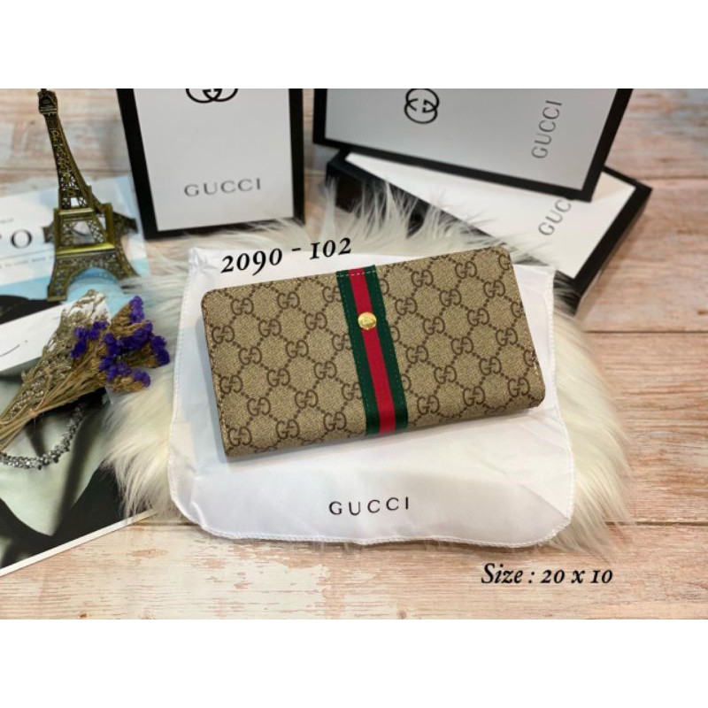 Ví Gucci Dáng Dài Gập Lại Được Mã 2090