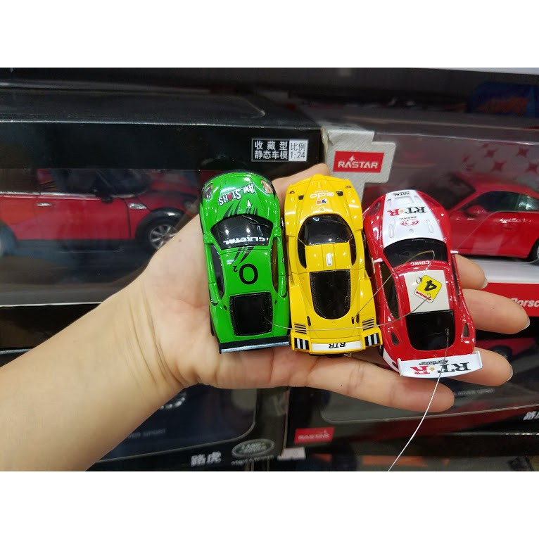 Xe ô tô thể thao mini điều khiển từ xa siêu linh hoạt