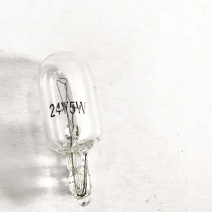 Bóng đèn T10 12V 5W hoặc 24V 5W sợi tóc Halogen lắp cho ô tô xe máy