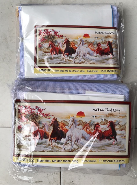 Tranh thêu chữ thập mã đáo thành công. | BigBuy360 - bigbuy360.vn