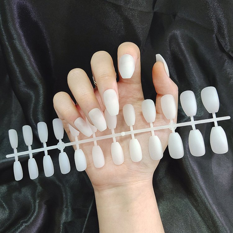 Set 24 nail giả úp đẹp Nivamo móng tay giả nhám trơn lì nhiều màu cute MG13