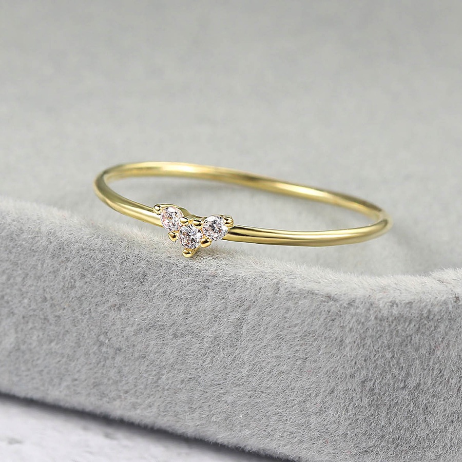 Nhẫn Đính Hôn Chất Liệu Thép Titan Mạ Vàng Bạc Đính Đá Zircon Hình Trái Tim Thời Trang