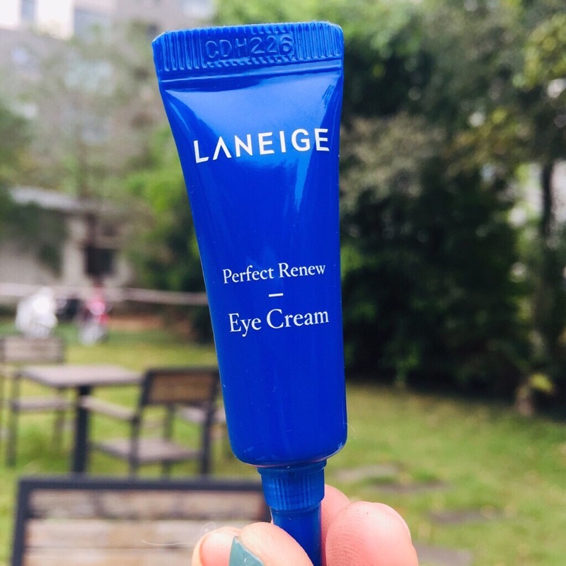 Kem chống lão hoá mắt Laneige 3ml Perfect Renew mẫu mới 2021