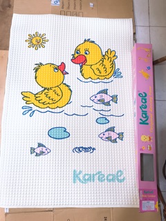 NỆM LÓT CAO SU E BÉ  60cm x 90cm