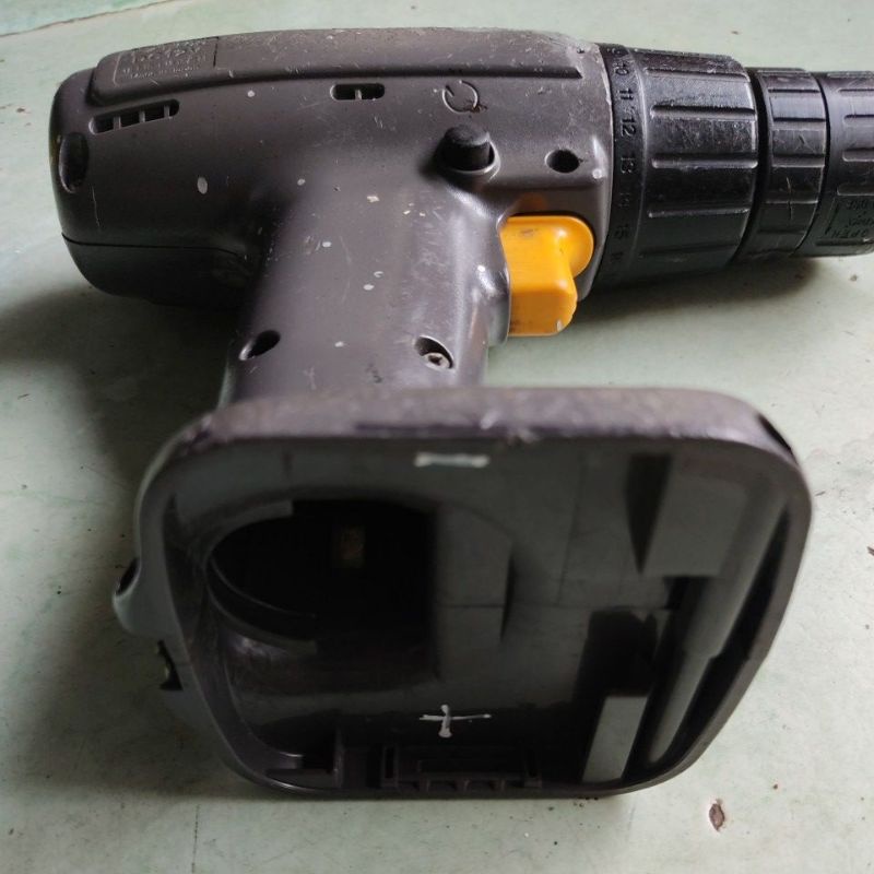 Máy khoan pin national EZ T105 12v