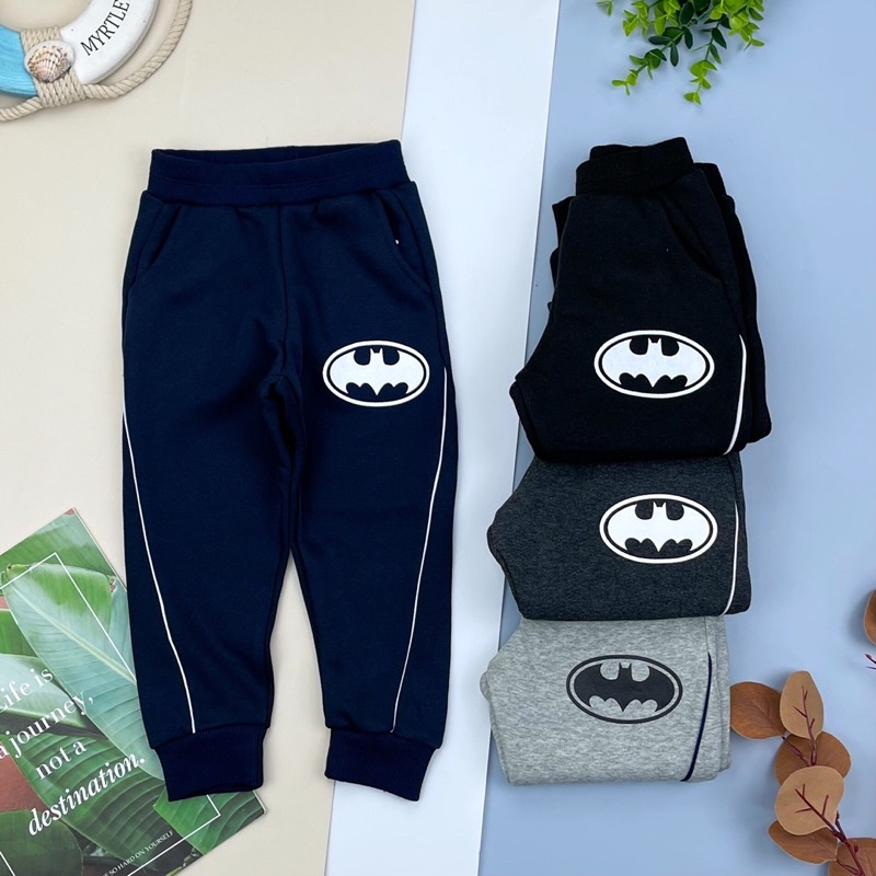 Quần nỉ bông bé trai in hình, chất dày dặn, ấm. Size 9-14T, cho bạn 26 - 40kg