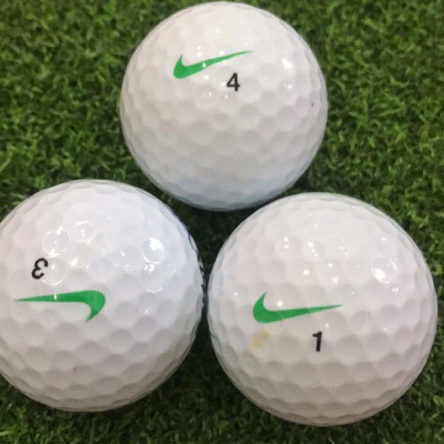 Bóng golf Nike