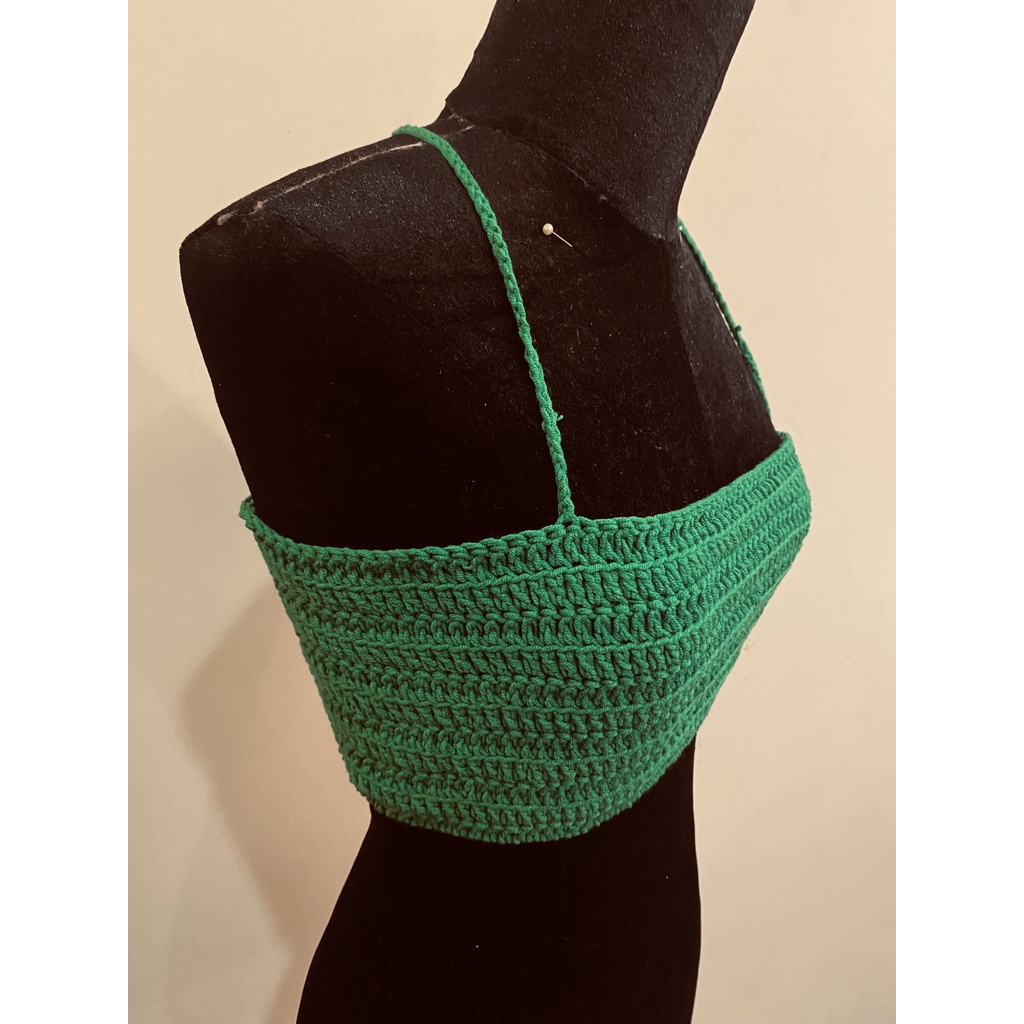 Áo croptop len móc thắt dây lưng màu xanh lá