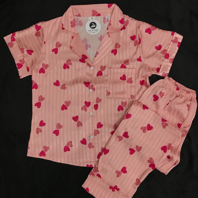 Bộ Pijama gấm tim hồng