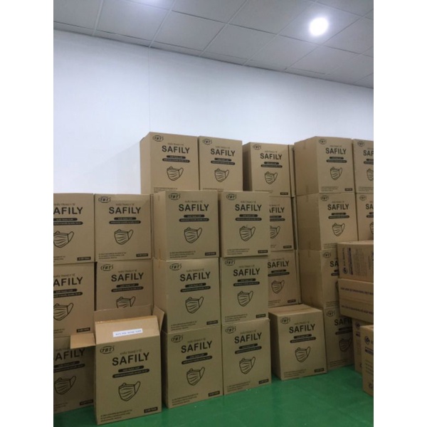 Khẩu trang y tế SAFILY 4 lớp "Bảo vệ niềm hạnh phúc trong từng hơi thở bạn"