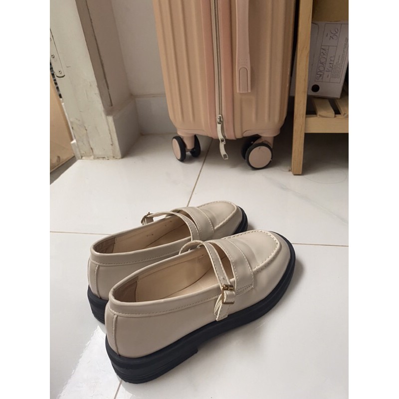 Giày Mary Jane Retro Trắng kiểu Loli xinh xắn | BigBuy360 - bigbuy360.vn