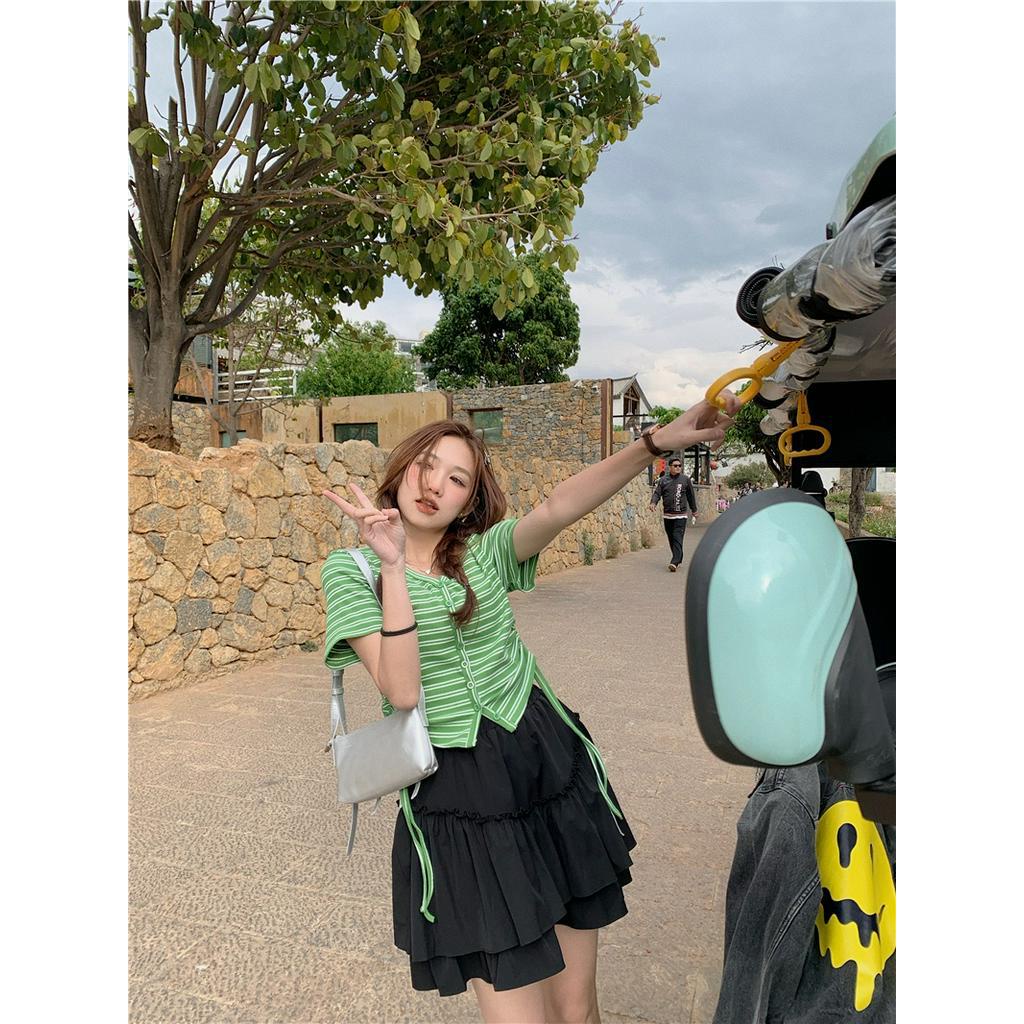 Áo Thun Ngắn Tay Cổ Chữ V Sọc Ngang Phong Cách Mới Dành Cho Mùa Hè 62790