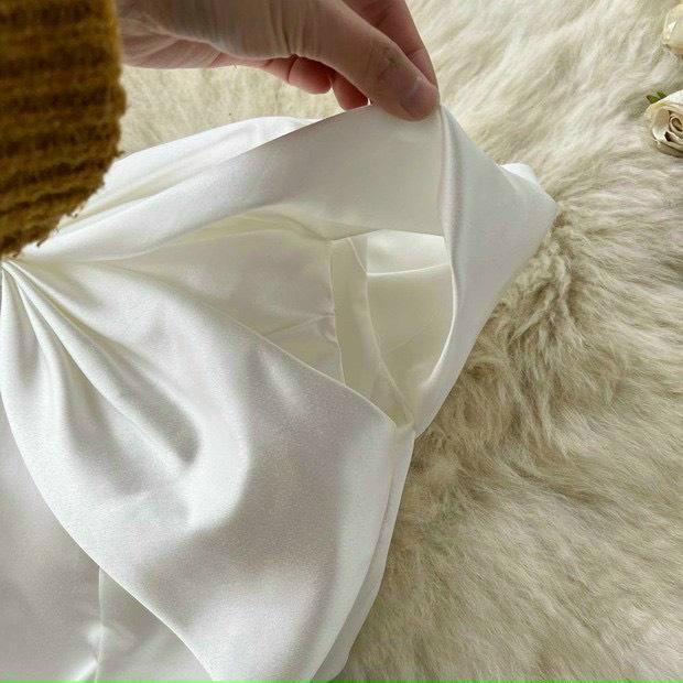Váy Đầm Dự Tiệc Thiết Kế Trễ Vai Phối Nơ Cách Điệu Màu Trắng Tinh Khôi Sang Chảnh Thời Trang Nữ Xm Minh Phúc
