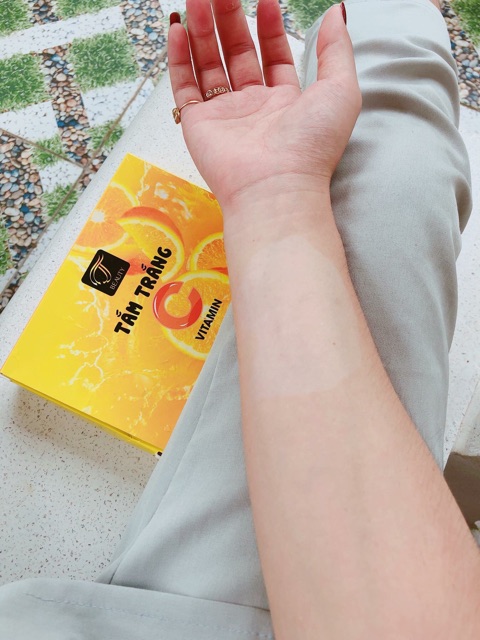 Tắm trắng vitamin C