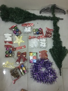Cây thông noel + phụ kiện