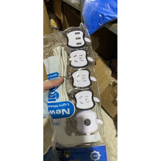 Ổ điện đa năng chống giật - Ổ lioa thông minh kèm cổng sạc USB