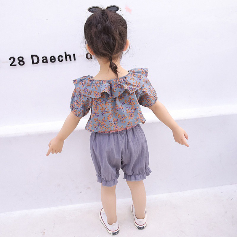 Set áo tay ngắn cổ bèo họa tiết hoa + quần short dễ thương cho bé gái