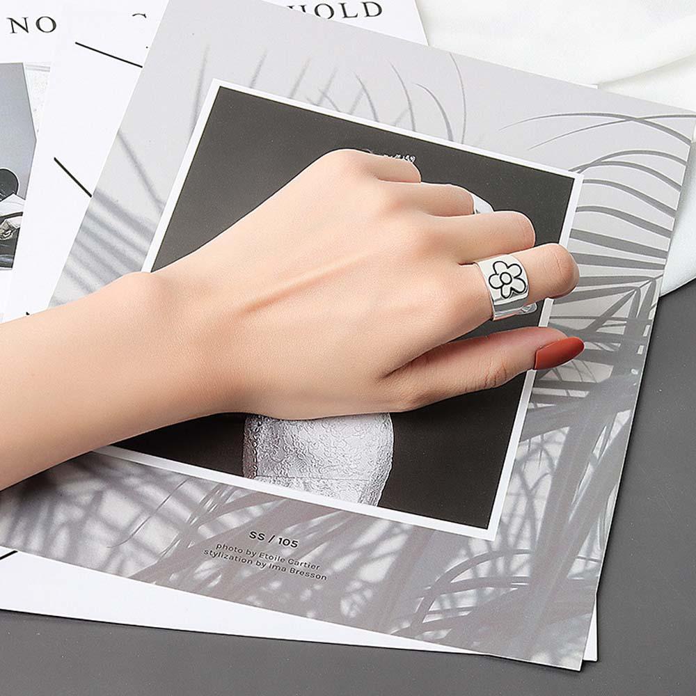 Nhẫn Hình Hoa Cúc Đơn Giản Thời Trang Hàn Quốc Cho Cặp Đôi