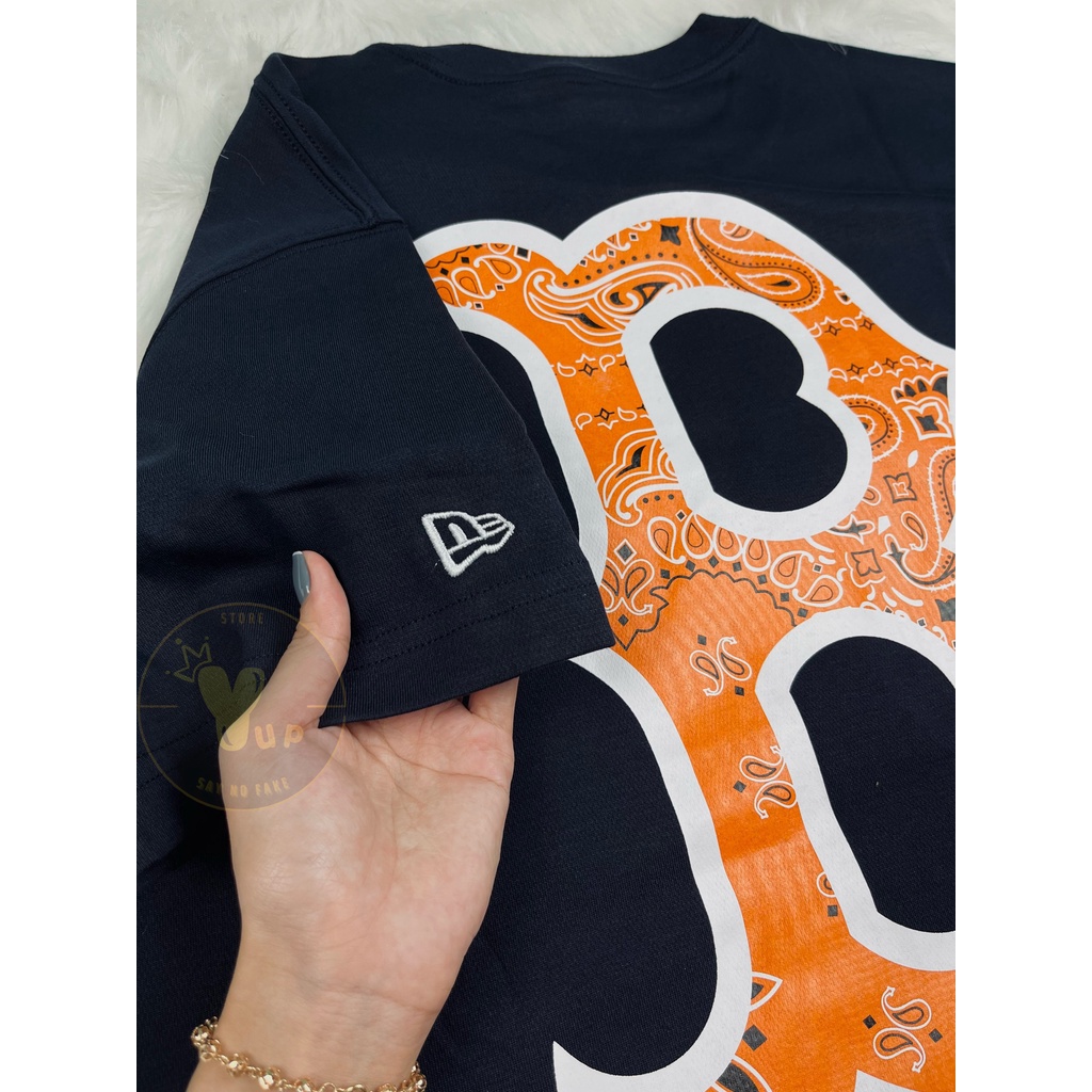 Áo New era paisley họa tiết chữ B, áo thun unisex, chất vải thoáng mát