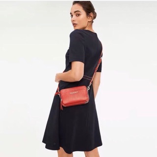 Túi xách tay nữ TOMMY HILFIGER