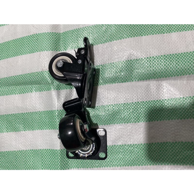 Bánh xe viền đen 4cm Loại tốt(chắc chắn)