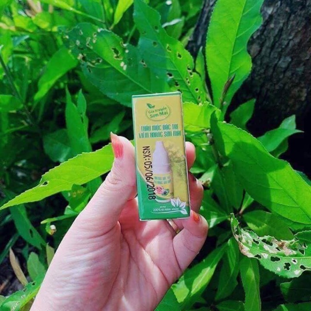 Kem dưỡng mắt