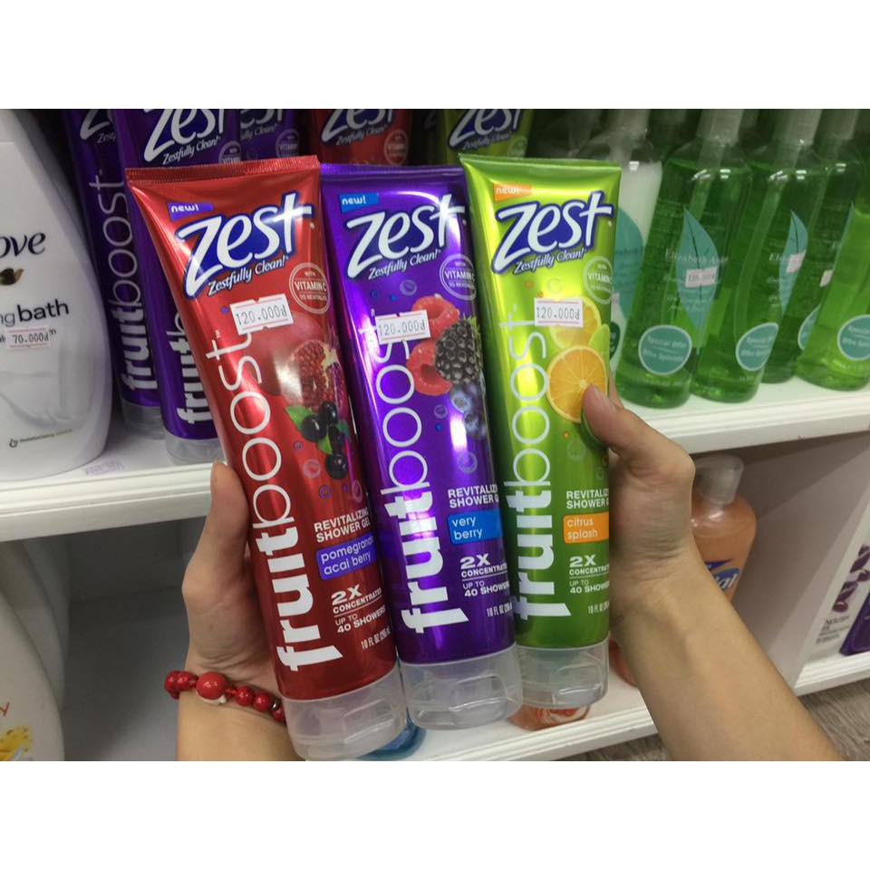 SỮA TẮM ZEST FRUITBOOST REVITALIZING SHOWER GEL.