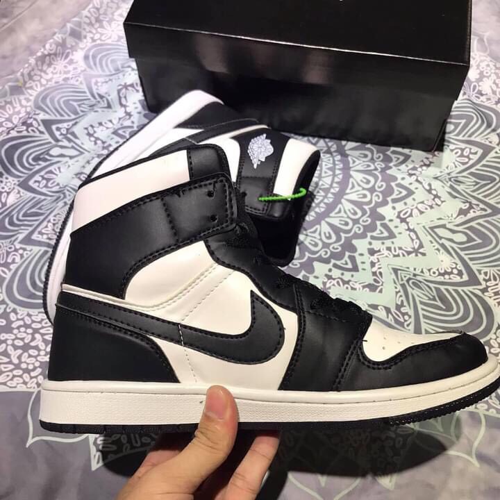 [Sale Sốc] giày jordan đen trắng cao cổ, jordan panda | BigBuy360 - bigbuy360.vn