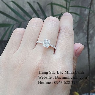 Nhẫn bạc nữ mặt đá hình chữ nhật