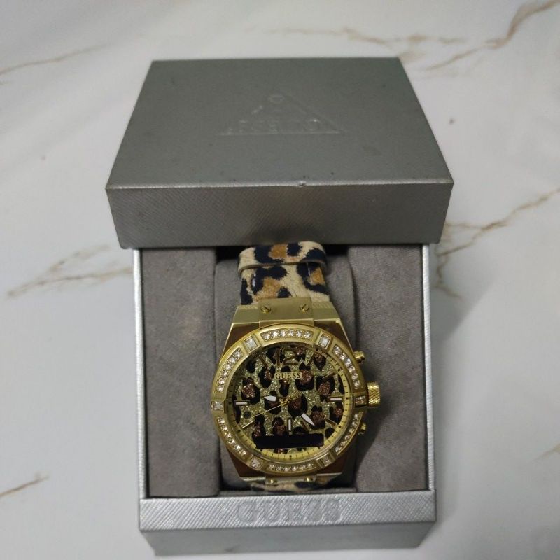 Đồng Hồ Nữ Hiệu Guess