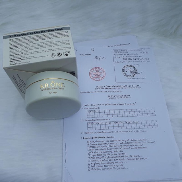 [CHÍNH HÃNG 100%] Kbone Body 100Gram - 200Gram - Kem Dưỡng Thể Trắng Da Kbone | BigBuy360 - bigbuy360.vn