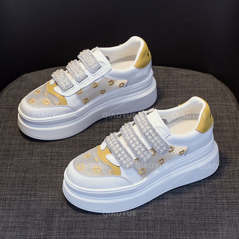 Giày Sneaker Đế Dày Tăng Chiều Cao Phối Lưới Thoáng Khí Phong Cách Mới Cho Nữ Dễ Phối Đồ