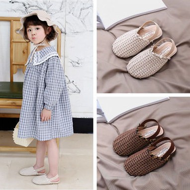 Đôi Giày Xăng Đan Kiểu Hàn Quốc Cho Bé Gái