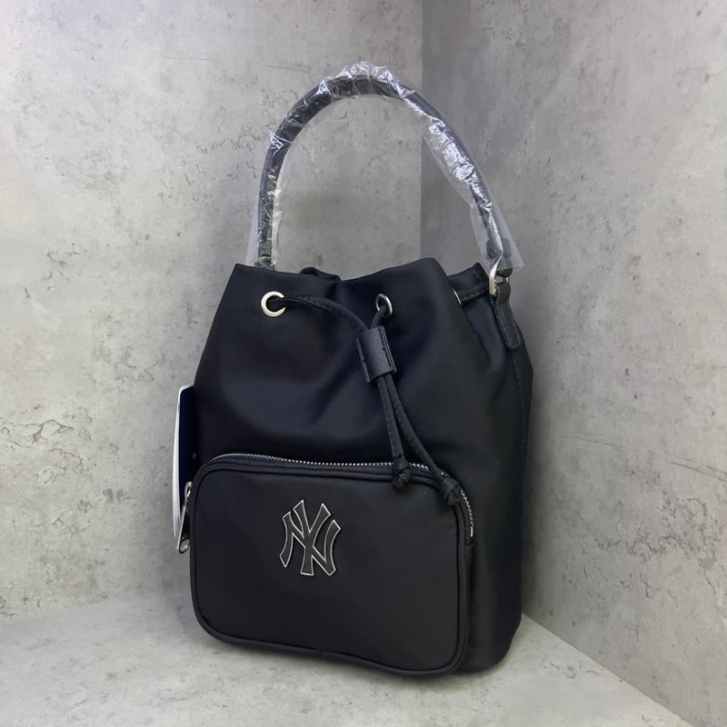 Túi mlb kẹp nách vải dù