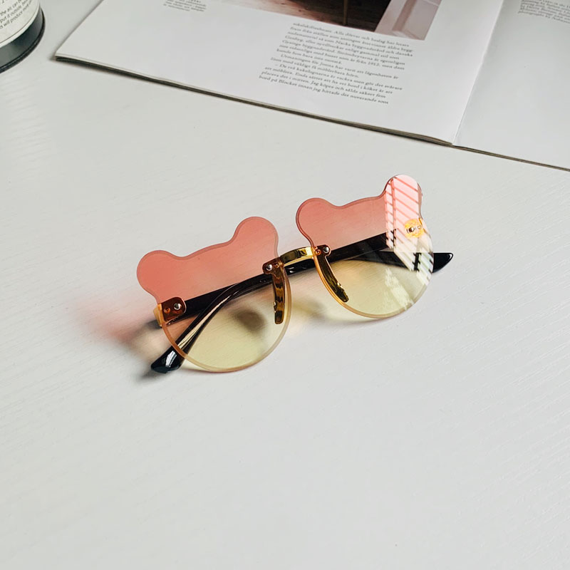 Kính mát hình tai gấu xinh xắn thời trang cho bé