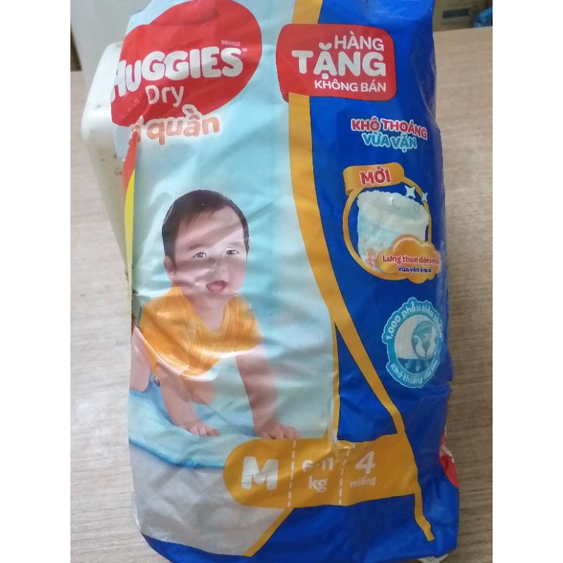 Tã quần Huggies 100 miếng size M Và L (Hàng khuyến mại )